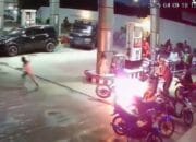Usai Isi Bensin, Motor Pengendara di Plaju Tiba-tiba Terbakar, Pengantre BBM Panik!
