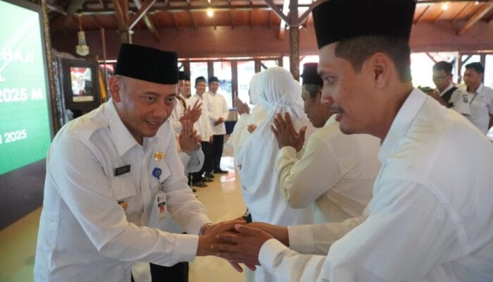 Tiga Kloter Siap Terbang: Pelepasan 226 Calon Haji Kota Tegal