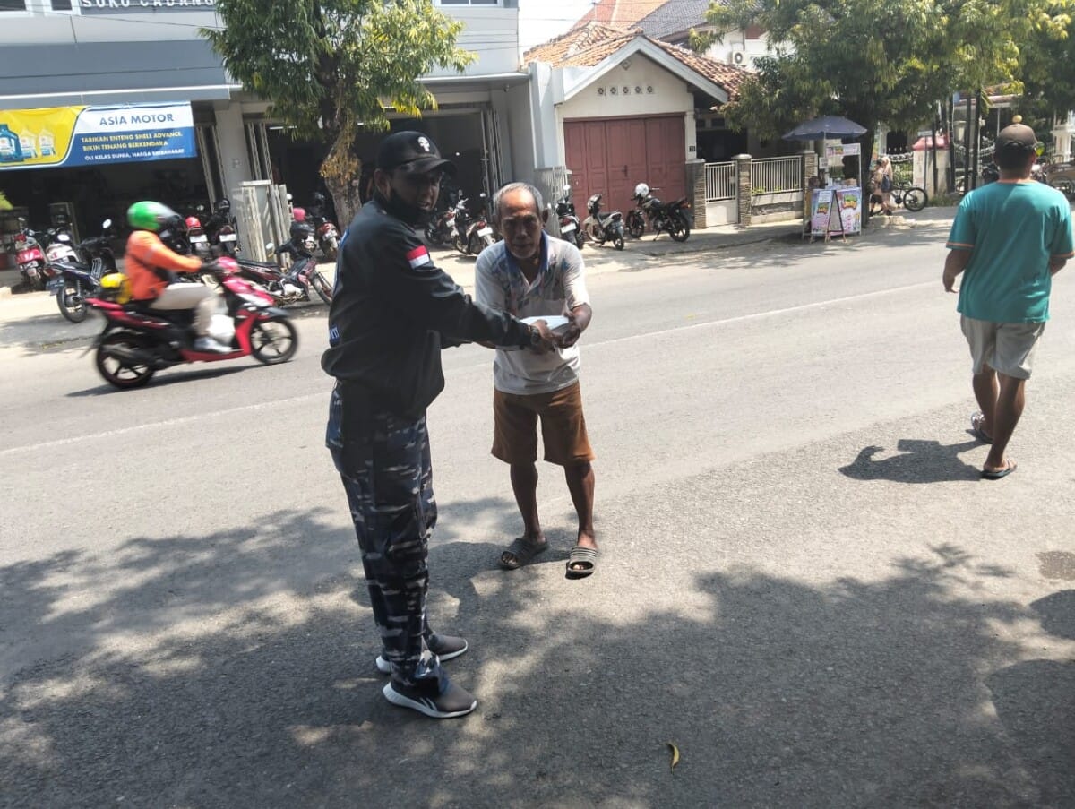 Jum'at Berkah Untuk Sesama: Sinergi 234 SC Pemalang, WPSP, dan Para Donatur Tebar Kebaikan di Pelutan
