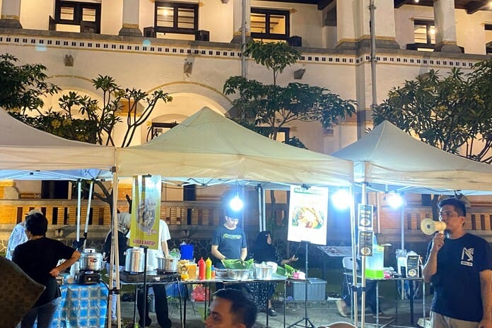 KAI Wisata Hidupkan Malam Lawang Sewu dengan "Kios Makanan Seribu Pintu"