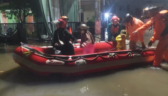 Hujan Deras dan Angin Kencang Picu Bencana di Berbagai Daerah!