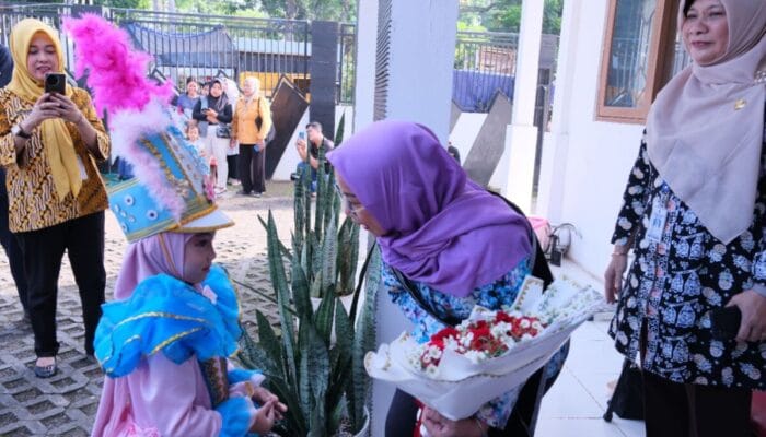 Bunda PAUD Acungi Jempol Program Zona Anak Radio Swara Widuri
