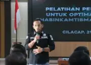 Tingkatkan Kinerja Bhabinkamtibmas di Era Digital Humas Polresta Cilacap Gelar Pelatihan AI