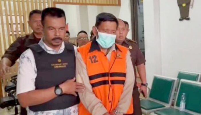 Kepala DLH Terjerat Korupsi Dana Sampah Rp900 Juta, Kini Resmi Jadi Tersangka!