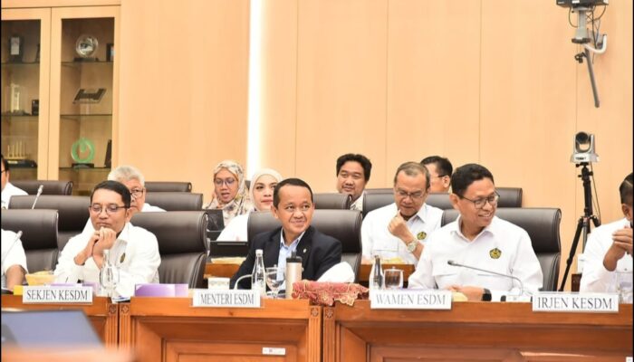 Bahlil Ungkap Strategi Energi RI di Tengah Ancaman Tarif Impor 32 Persen dari AS