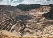 Tekanan Harga Global, Sejumlah Smelter Nikel RI Hentikan Produksi Sementara