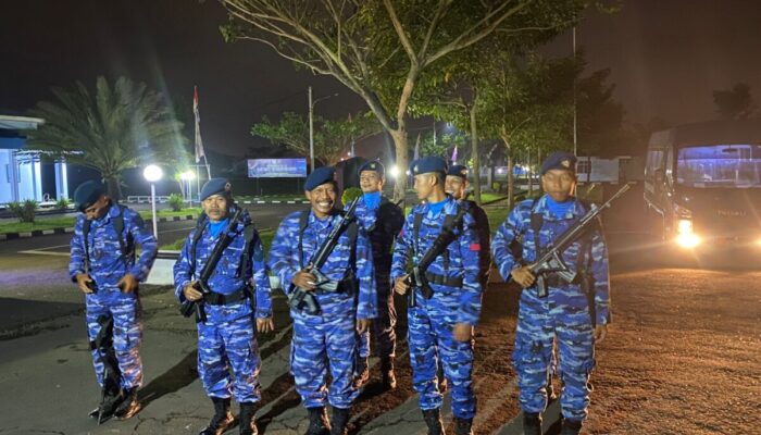 Prajurit TNI AU Wingdik 600 TNI AU Ikuti HKRS di TMP Kusumah Bangsa