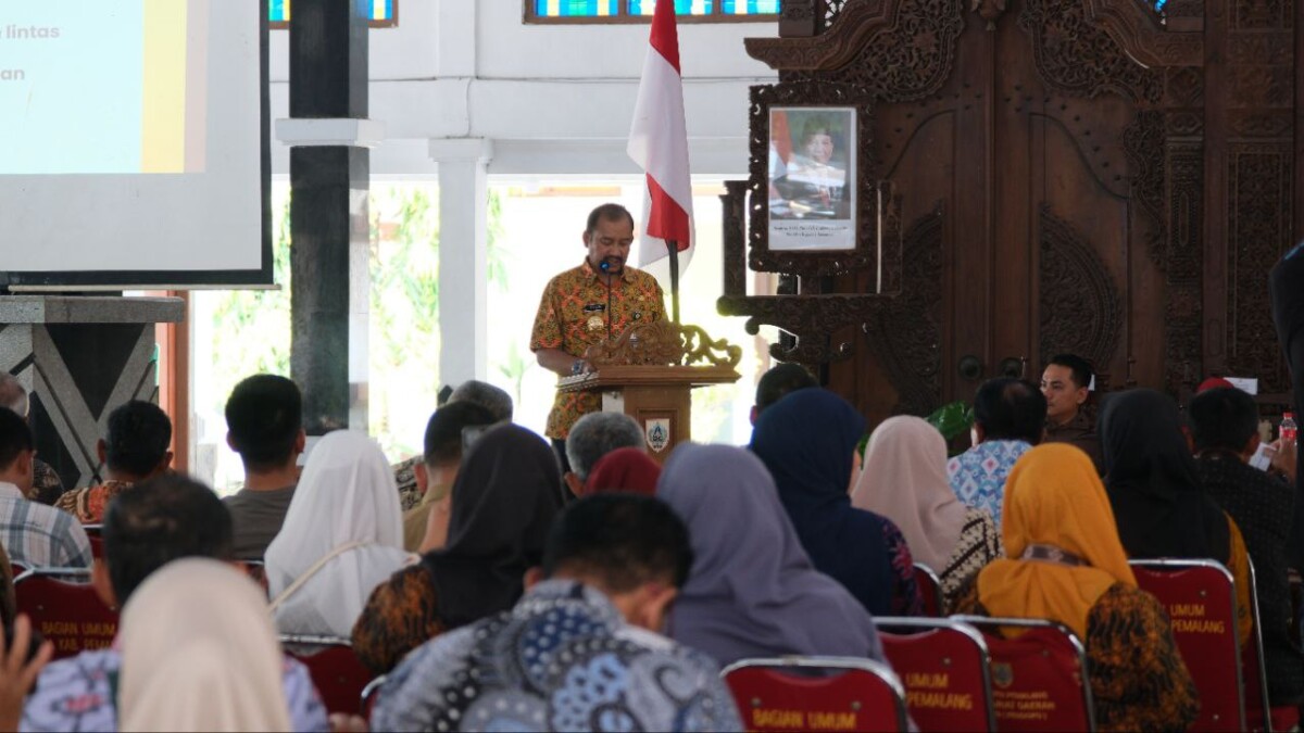 Rakor Kepala Desa, Bupati Pemalang Sampaikan 8 Poin Penting untuk Pembangunan Daerah