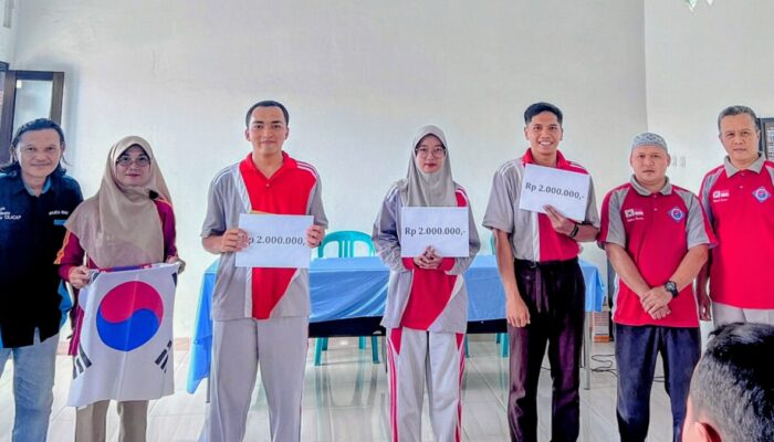 Hebat Tiga Peserta Didik LPKS Omoni Cilacap Mendapat Reward Uang Tunai