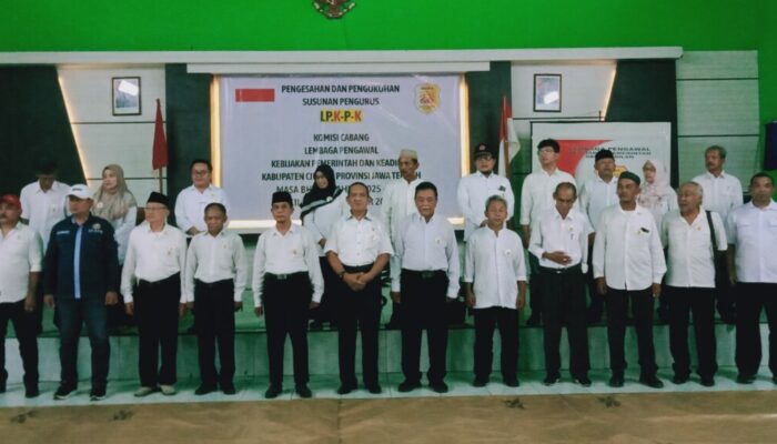 SAH Kepengurusan LP KPK Komcab Cilacap Dikukuhkan