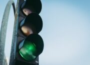 Era Baru Transportasi: Lampu Lalu Lintas Bakal Punya Empat Warna, Ini Tujuan Inovasinya