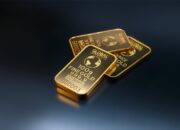 Harga Emas Dunia Melejit 3,38% dalam Sepekan, Investor Rayakan Pesta Safe Haven