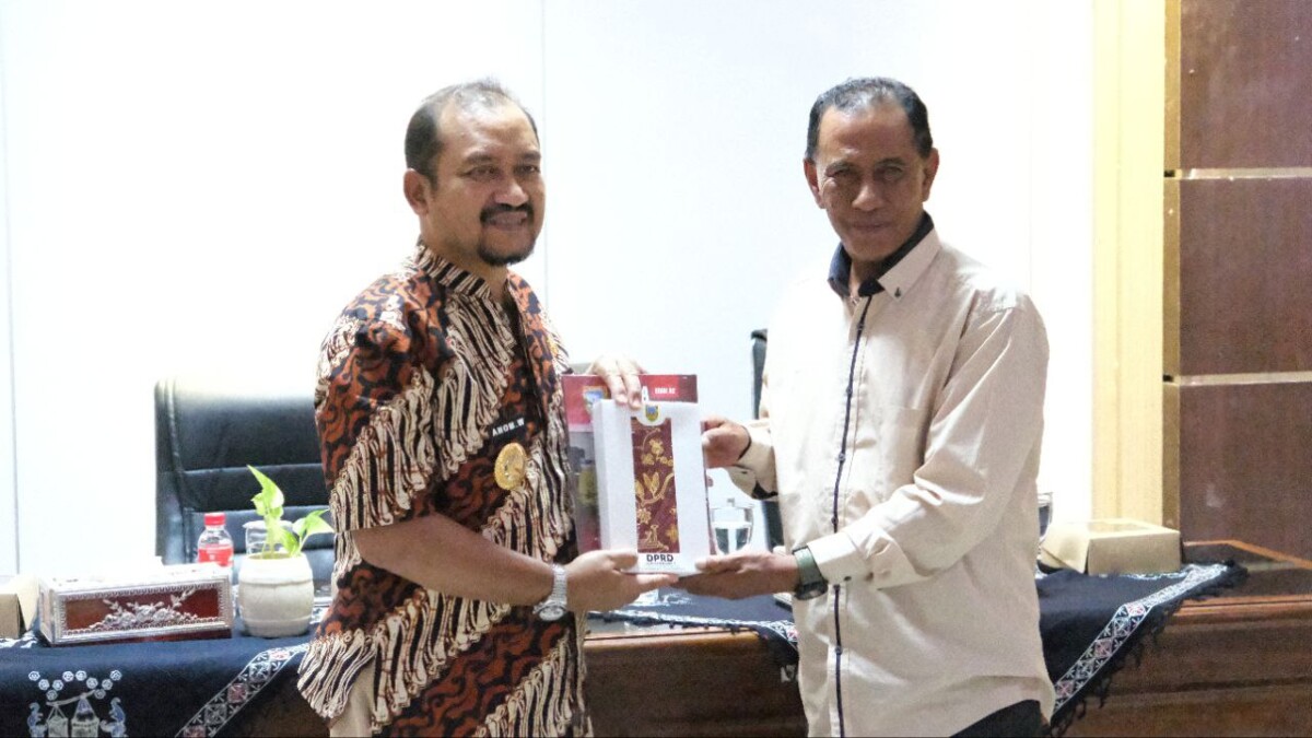 Bapemperda DPRD Kudus Kunjungi Pemalang Bahas Raperda Produk Halal