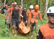 Update Longsor Majenang Tim SAR Temukan 8 Korban Meninggal di Beberapa Titik Pencarian