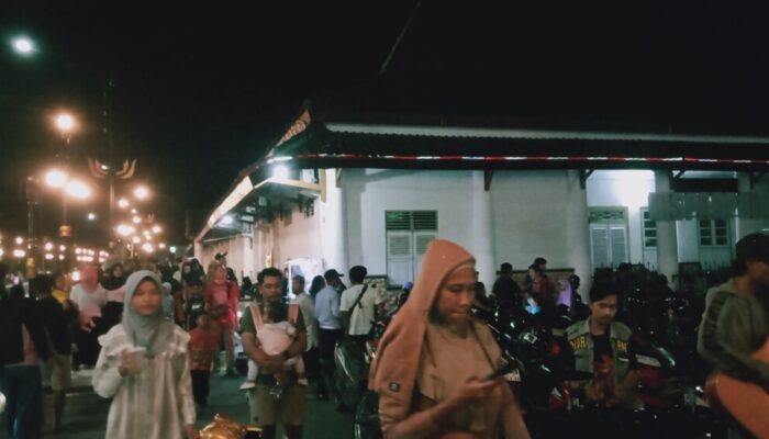 Libur Nataru Kawasan Kota Lama Titik Nol Kilometer Cilacap Dipadati Pengunjung