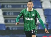 Jay Idzes Jadi Tembok Sassuolo, Aksinya Tuai Pujian Usai Tahan Bologna