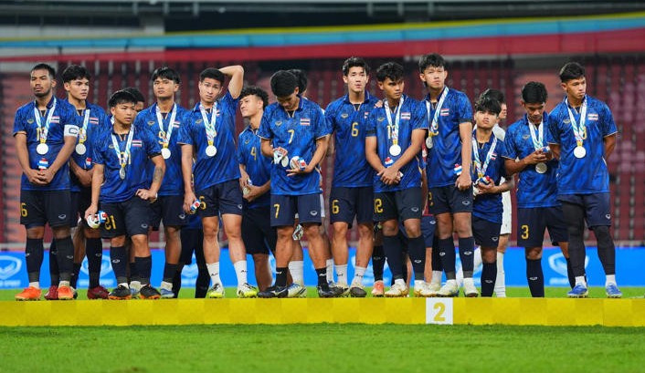 "Jangan Sok Pintar!" – Sarayut Chaikamdee Disemprot Mantan Rekan Setim Usai Caci Timnas Thailand