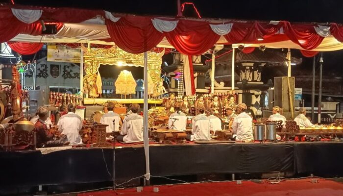 Semarak Hari Jadi ke-451 Pemalang: Wayang Golek Lakon ‘Pangeran Purbaya’ Pukau Warga