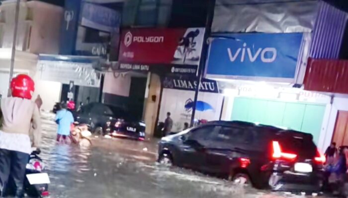 Hujan Deras , Kawasan Kota dan Citywalk Pemalang Terendam Banjir