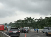 Kronologi Maut Tol Cisumdawu: Truk Tronton Terguling Picu Tabrakan Beruntun, 3 Nyawa Melayang