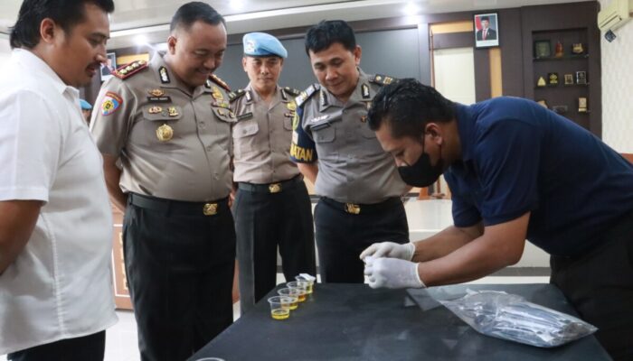 Ada Apa Seluruh Personel Polresta Cilacap Jalani Tes Urine
