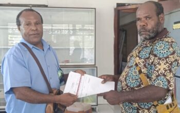 Kepala BPRD Dogiyai Instruksikan ASN Ambil Jatah Beras di Kantor, Bukan di Nabire