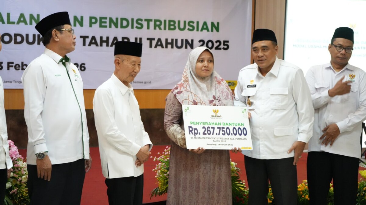 Baznas Jateng Salurkan Bantuan Modal Usaha bagi 85 Pelaku UMKM di Pemalang
