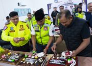 Bupati Pemalang Anom Widiyantoro dan Dandim 0711/Pemalang Muhammad Arif di Pos Terpadu Gandulan.