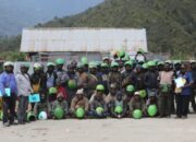 Bupati Yudas Tebai Sambangi Komunitas Ojek Dogiyai, Siap Alokasikan Dana Hibah hingga Pembangunan Bengkel