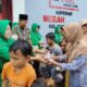 Sinergi TNI-Persit: 300 Paket Takjil Manis Menyapa Warga Paduraksa