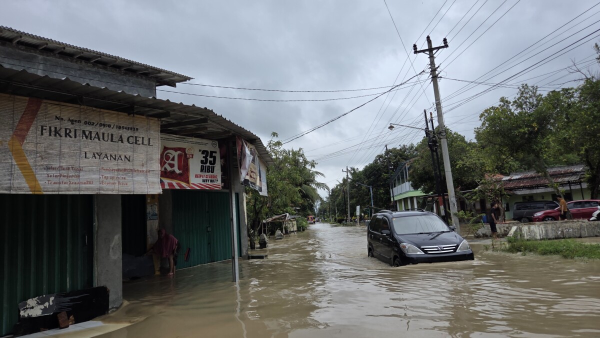 Sungai Comal Meluap, Seluruh Wilayah Desa Pesantren Terendam Banjir