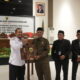 Bupati Pemalang memberikan sambutan dalam Rapat Paripurna DPRD terkait rekomendasi LKPJ Tahun Anggaran 2025.