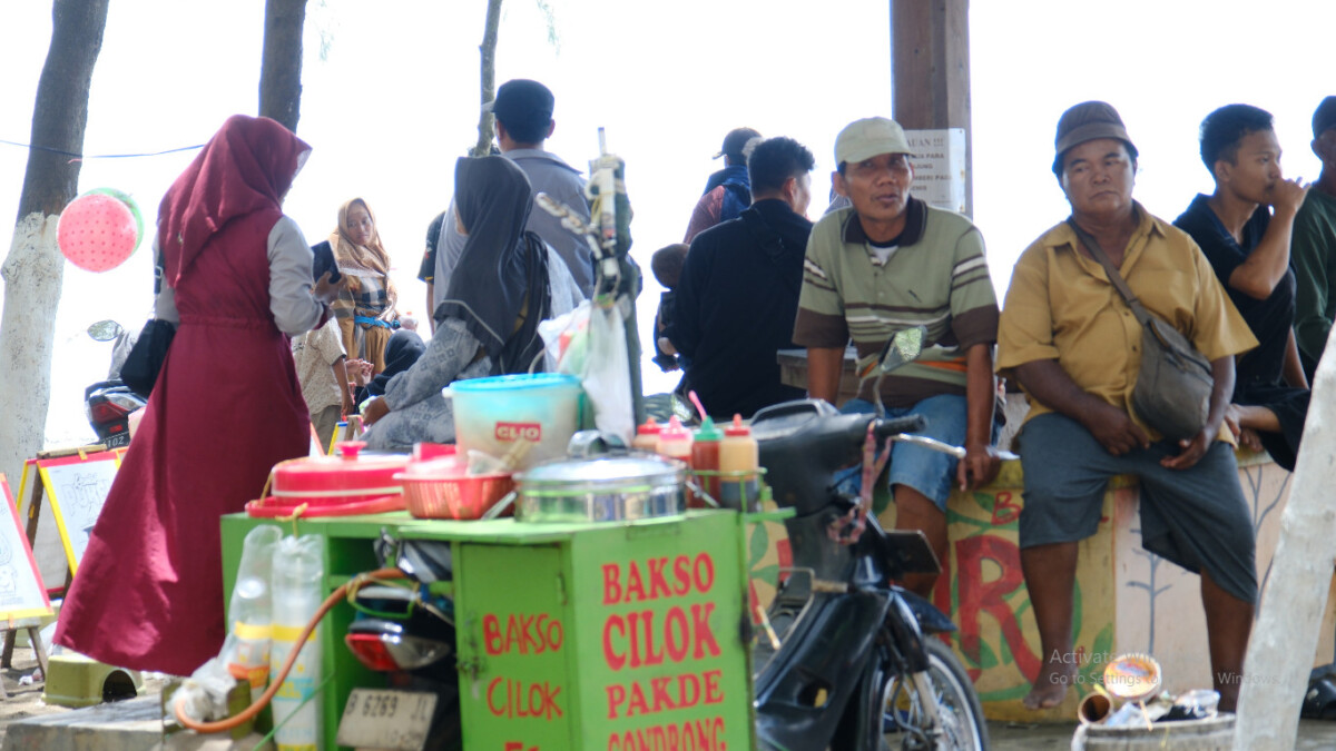 Kunjungan Wisata Pantai Joko Tingkir Pemalang Menurun pada Libur Lebaran 2026