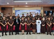 Ukir Sejarah Baru di Papua Tengah: Putri Asli Suku Mee Resmi Jabat Kasi Pidsus Kejari Nabire