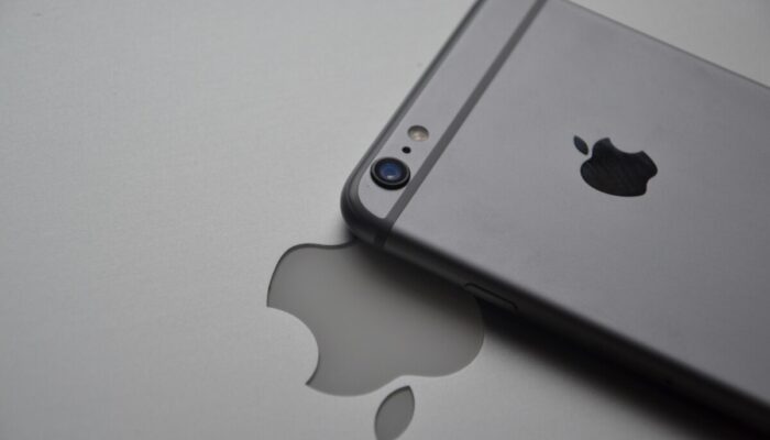 Vendor China Salip Inovasi? Desain Layar iPhone Masa Depan Mulai Ditiru
