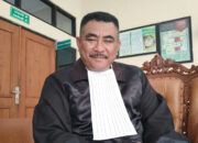 Praktisi Hukum Dr. Imam Subiyanto memberikan keterangan terkait polemik infak sekolah.
