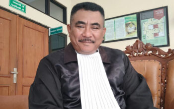 PERINGATAN! INFak Jumat di Sekolah Negeri: Sukarela atau Pungutan Berkedok Ibadah?” Praktisi Hukum: “Kalau Sudah Terjadwal dan Terstruktur, Itu Bukan Lagi Amal—Itu Sistem Pungutan!”