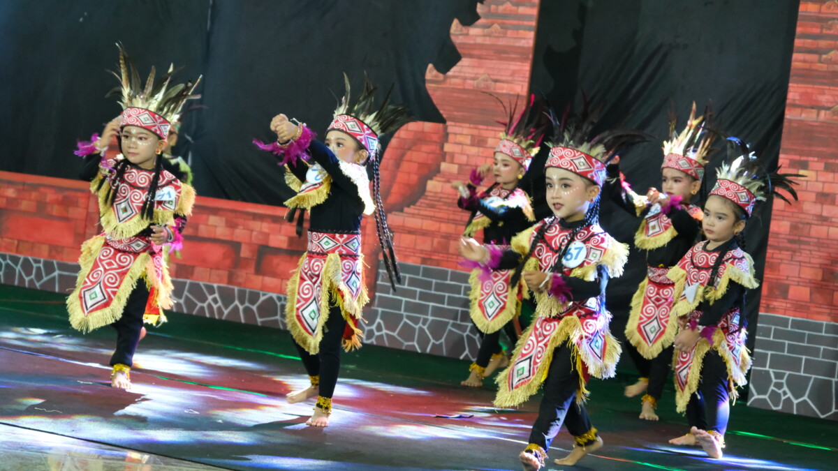 Meriah! Ratusan Penari Ikuti Flashmob dan Uji Kompetensi di Dimensi #10 Pemalang