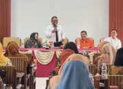Tanamkan Budaya Bersih Sejak Dini, Camat Comal Bina Ratusan Kepala Sekolah dan Guru