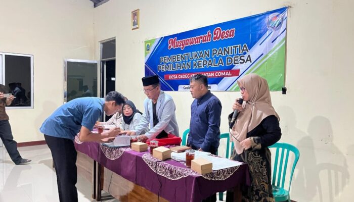 Kasi PMD Comal Hadiri Musdes Pembentukan Panitia Pilkades 2026 di Desa Gedeg