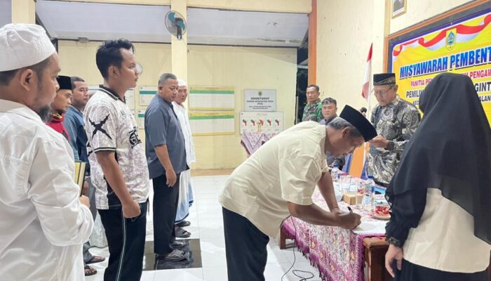 Dampingi Desa Gintung, Tim Kecamatan Comal Pastikan Tahapan Pilkades 2026 Berjalan Legal