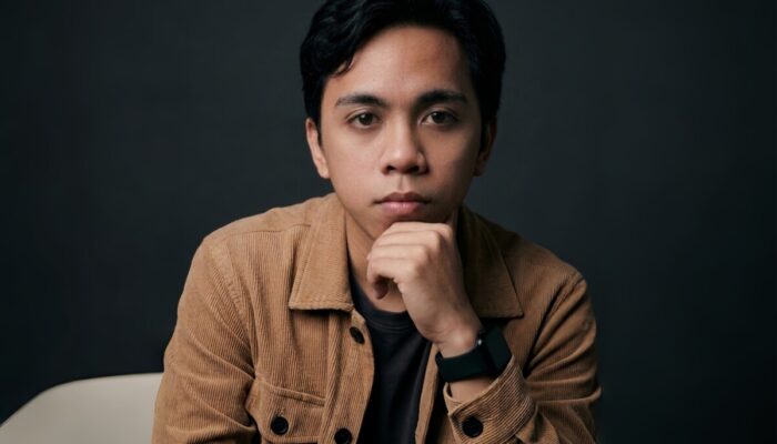 RISWANDI, Konten Kreator dan Musisi Digital Asal Bulukumba Terus Berkarya