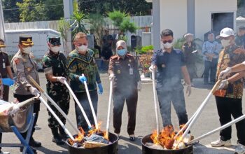 Kejaksaan Negeri Pemalang Musnahkan Barang Bukti Inkracht dari 52 Perkara Tindak Pidana