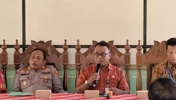 Persiapan PHBN 2026, Camat Comal Pimpin Rapat Pembentukan Panitia