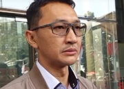 KPK Sita Rp2 Miliar Tunai dalam OTT Bupati Pemalang, 21 Orang Diperiksa di Jakarta