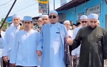 Ribuan Jemaah Padati Haul Bawang, Rizal Bawazier Desak Pemkab Batang Tata Kawasan Makam
