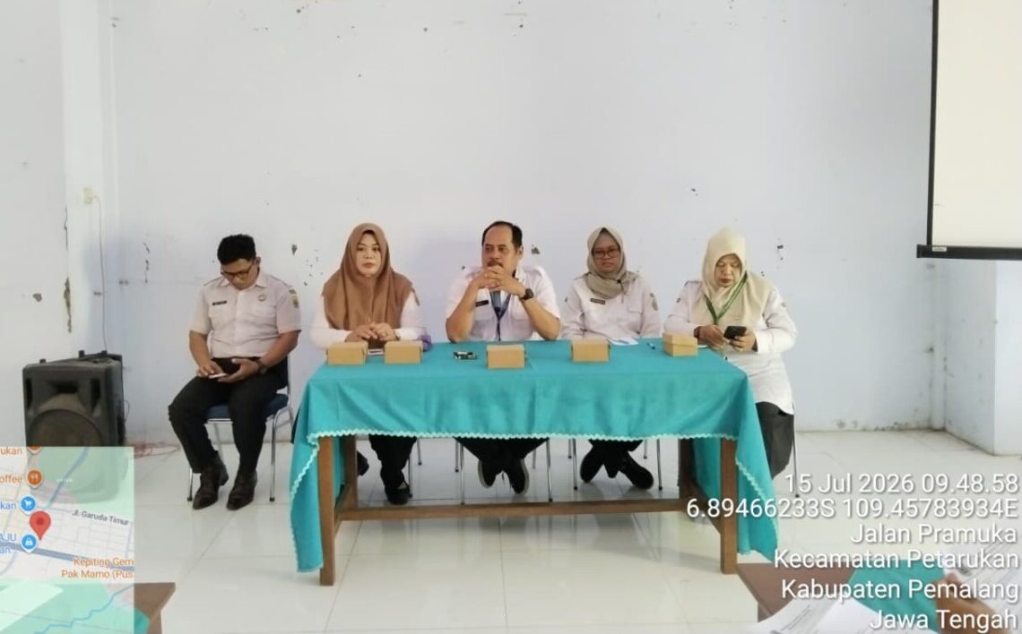 Perkuat Administrasi Desa, Sekcam Petarukan Kumpulkan Sekdes se-Kecamatan