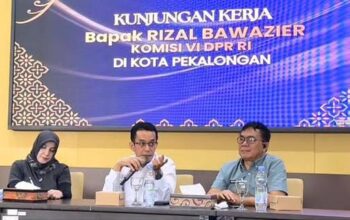 Atasi Banjir dan Rob Pekalongan, Rizal Bawazier Evaluasi Operasional Pompa Air Bersama Camat dan Lurah