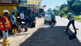 Tingkatkan Keselamatan Pengendara, DPUPR Pemalang Gelar Pemeliharaan Jalan Ambokulon - Blendung