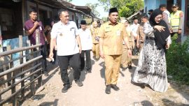 Sambangi Rumah Korban Perundungan di Pemalang, Wagub Jateng Minta Sekolah Buka Ruang Komunikasi dengan Orang Tua